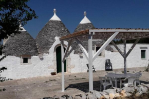 TRULLO ASTRID MARTINA FRANCA-CISTERNINO-OSTUNI, Ostuni